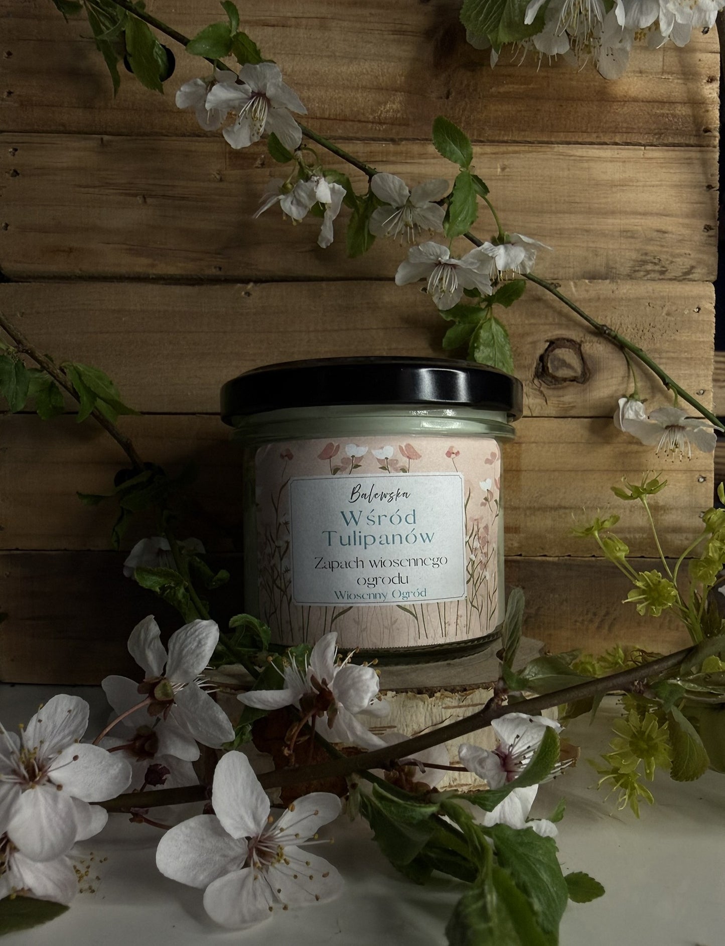 Wśród Tulipanów - Świeca sojowa o aromacie Tulipanów
